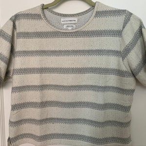 Native Youth M Striped Crop Top